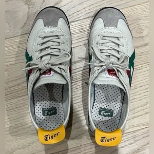 Onitsuka Tiger - MEXICO 66 - Color: Birch/Green. Size: Women’s 8 Men’s 6.5